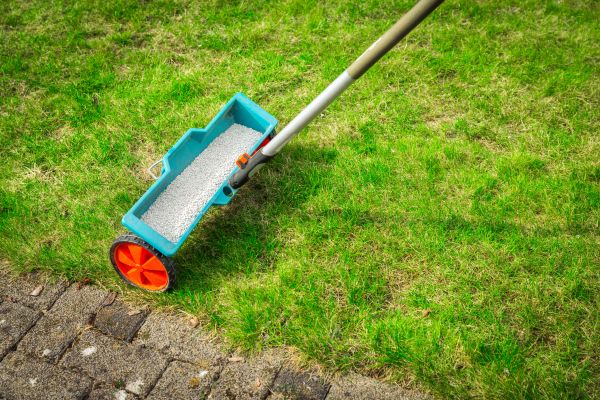 Commercial Lawn Treatment in Bainbridge Island